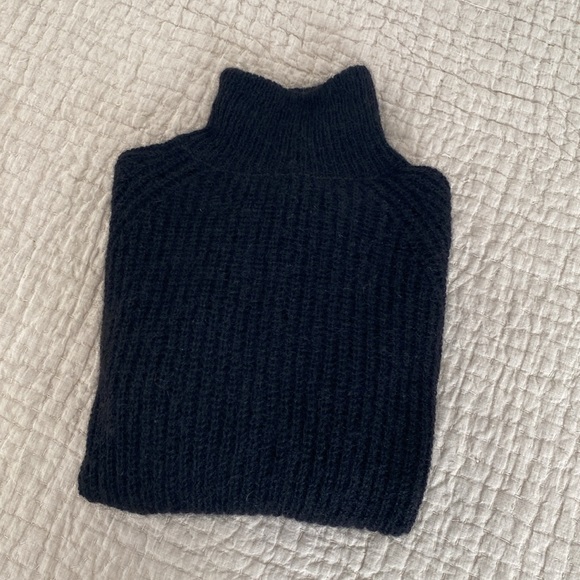 COS oversized mohair sweater / jumper Size S - Picture 5 of 7